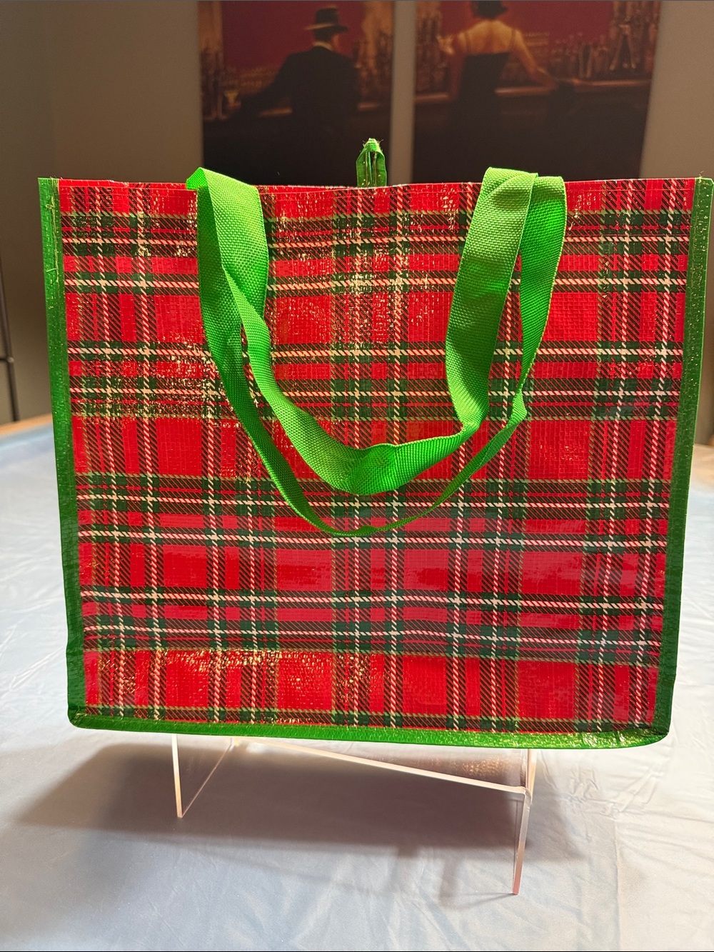 5 Festive Red Holiday Gift Bag Set with Plaid & Cocoa Designs - Picture 6 of 7